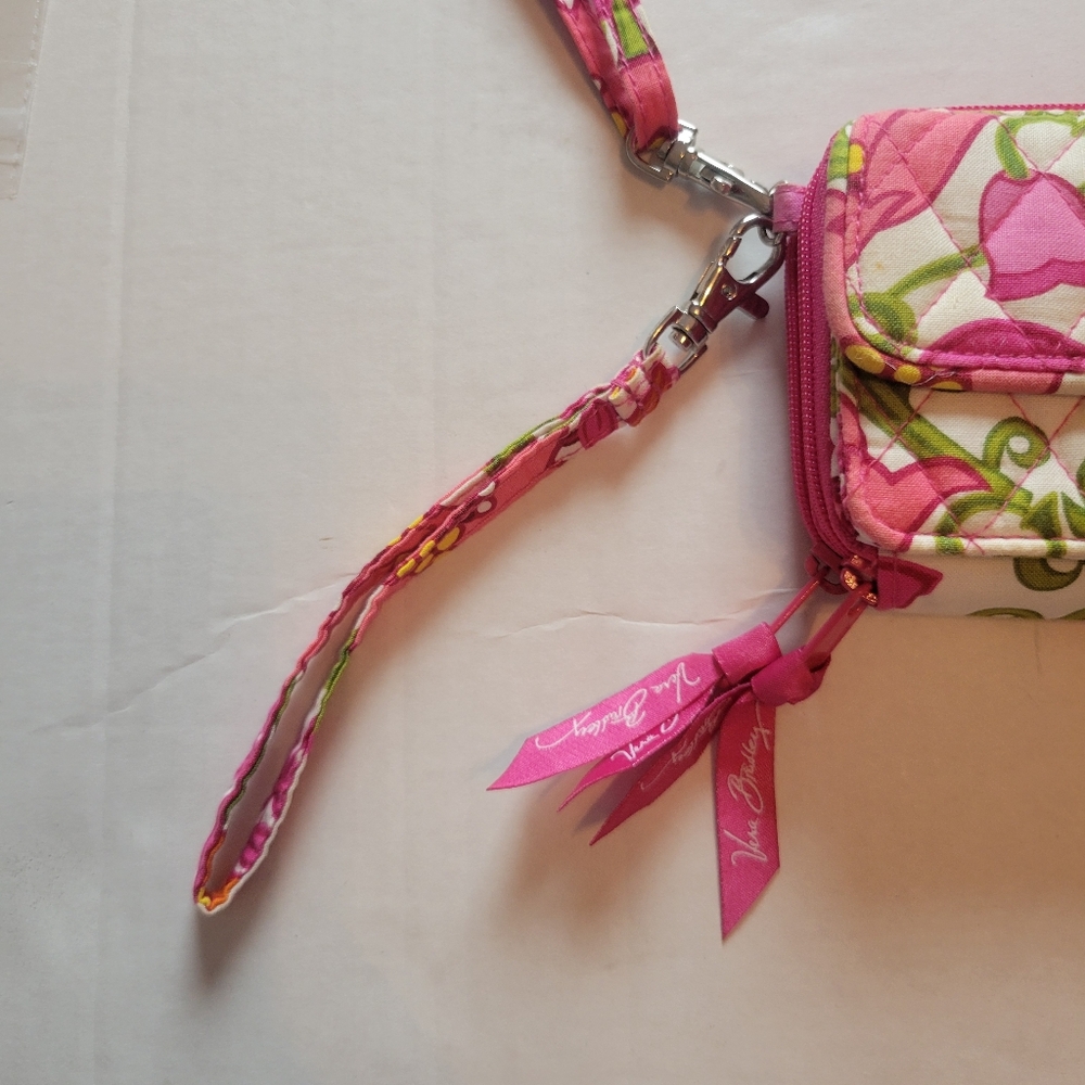 Vera Bradley Quilted Cotton Crossbody Purse Pink Floral Wallet Organizer Bag - Picture 4 of 8